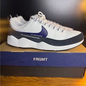 Nike fragment air zoom spiridon size 11.5